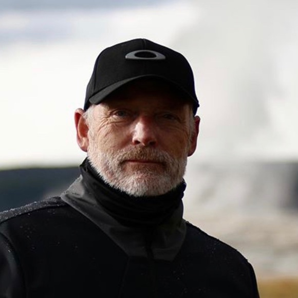 Meet your Posher, William - Picture 2 of 2